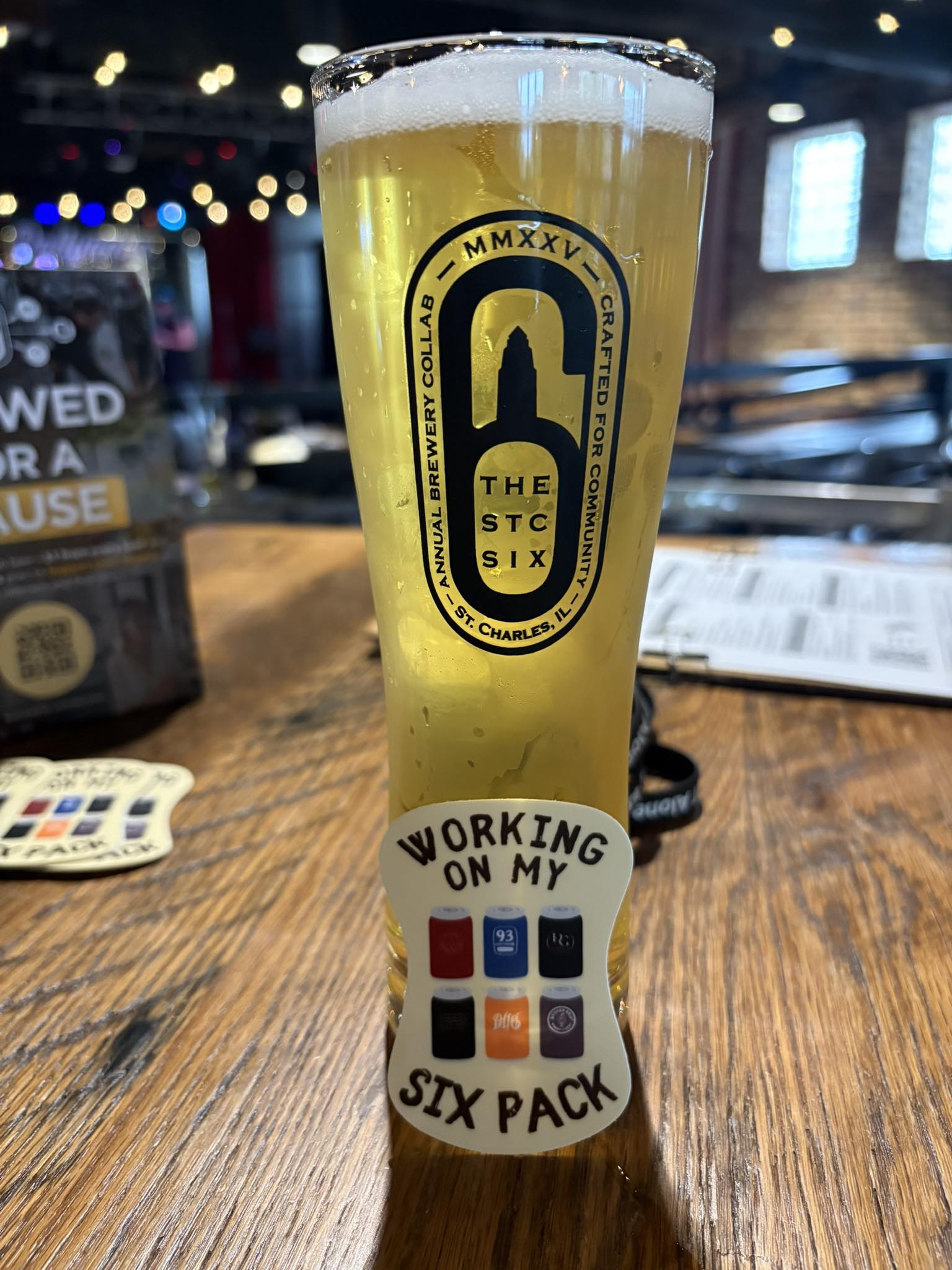 A picture of a pint of beer.